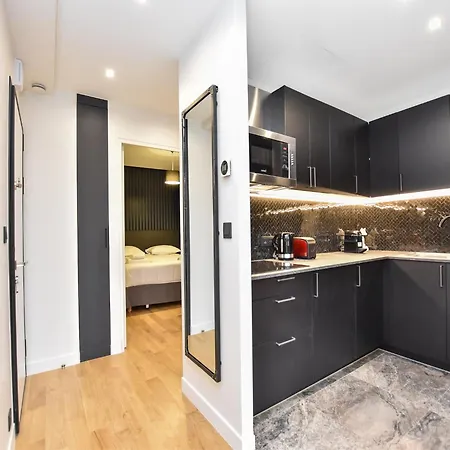 Authentic - 2br 6p - Palais Garnier Apartment *